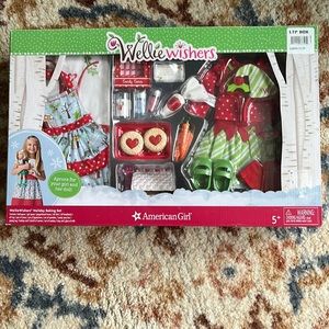 Wellie Wisher Holiday Baking Set